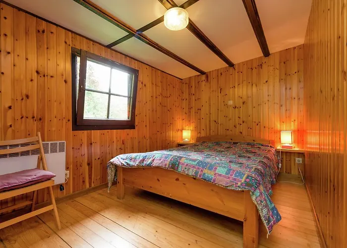 Chalet Sympathic Not Far From En Ardennes La Roche-en-Ardenne